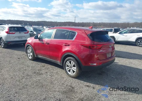 2018 Kia Sportage Lx z USA, uszkodzony, nr VIN KNDPM3AC2J7445796